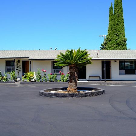 Adobe Inn Monterey Park Exterior photo